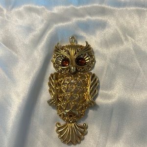 Goldtone Owl necklace pendant charm necklace
